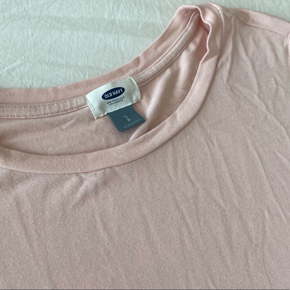 Pink top - Picture 2 of 2